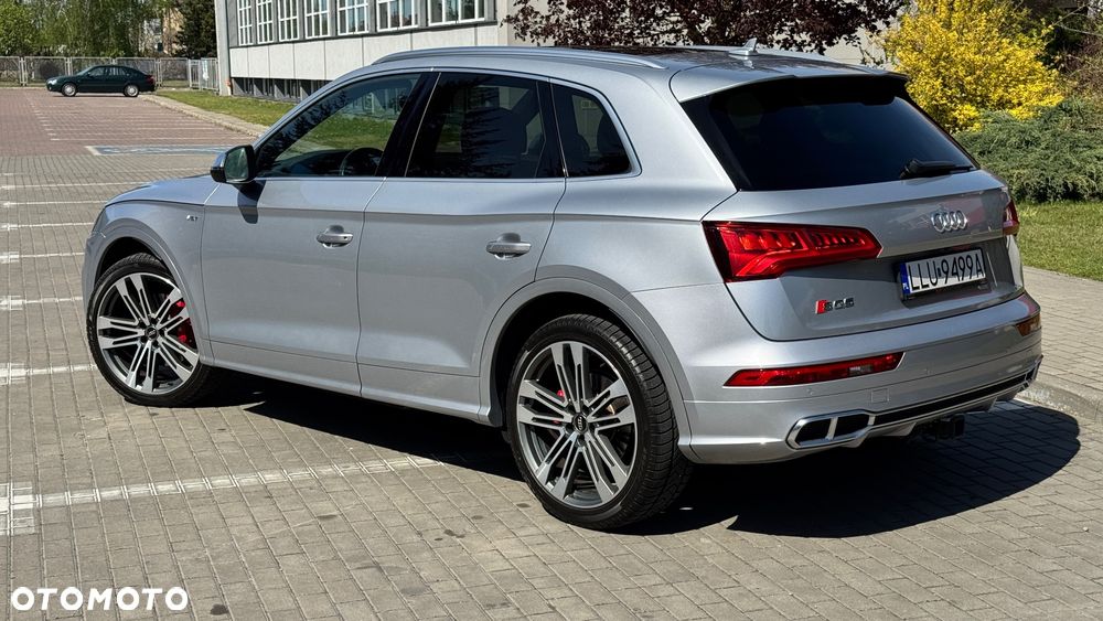 Audi SQ5 - 5