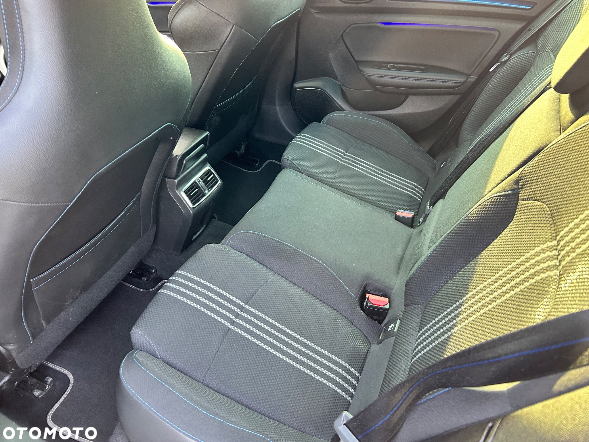 Renault Megane 1.6 TCe GT EDC - 14