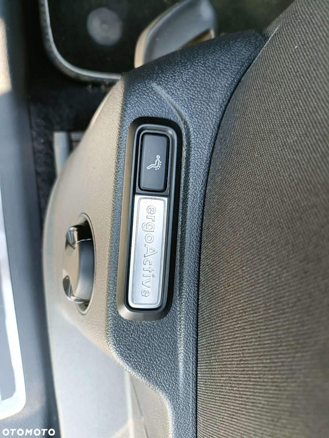 Volkswagen Tiguan - 31