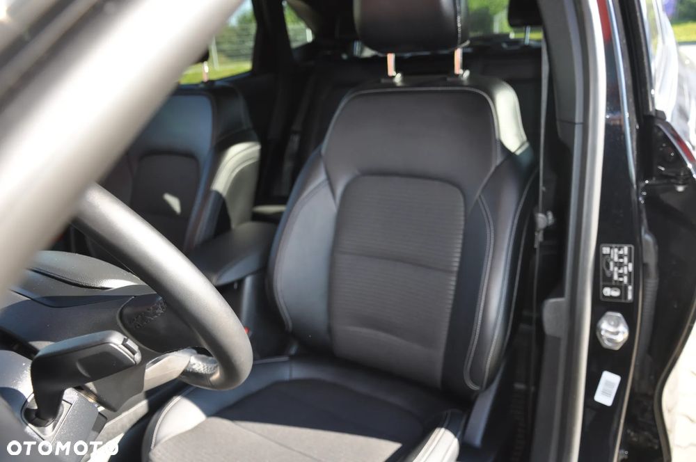 Ford Kuga 2.5 Duratec FHEV 4x4 COOL&CONNECT - 28