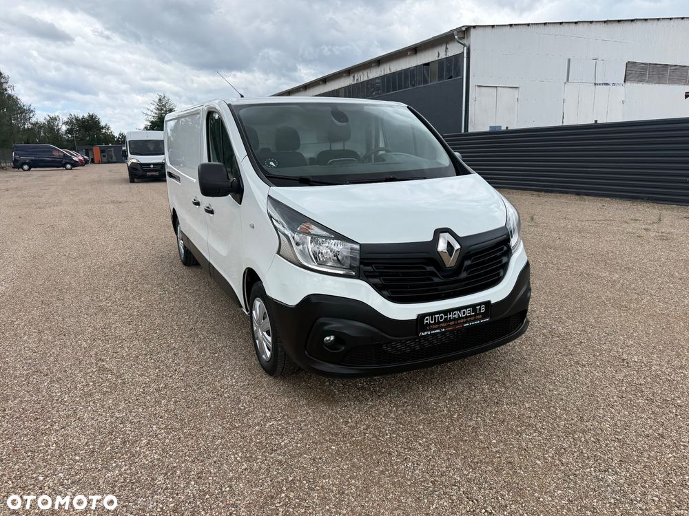 Renault Trafic - 15