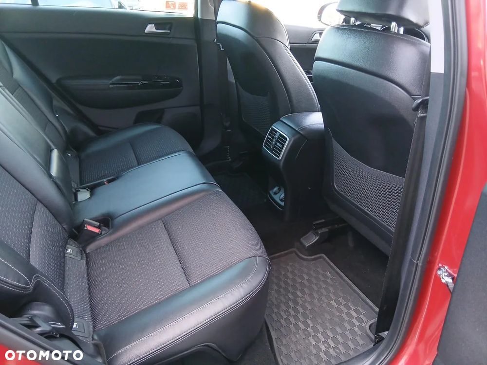 Kia Sportage 1.6 T-GDI L Business Line Plus 2WD - 31
