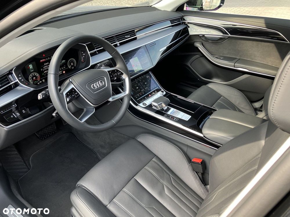 Audi A8 - 10