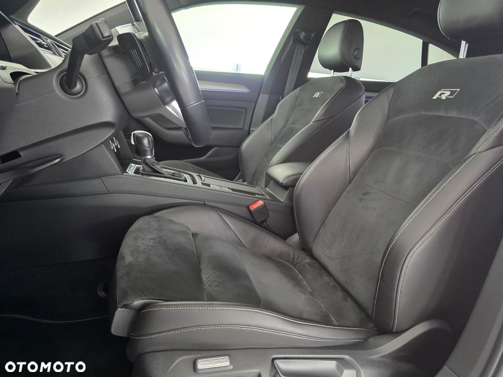 Volkswagen Arteon 2.0 TSI 4Motion DSG R-Line - 25