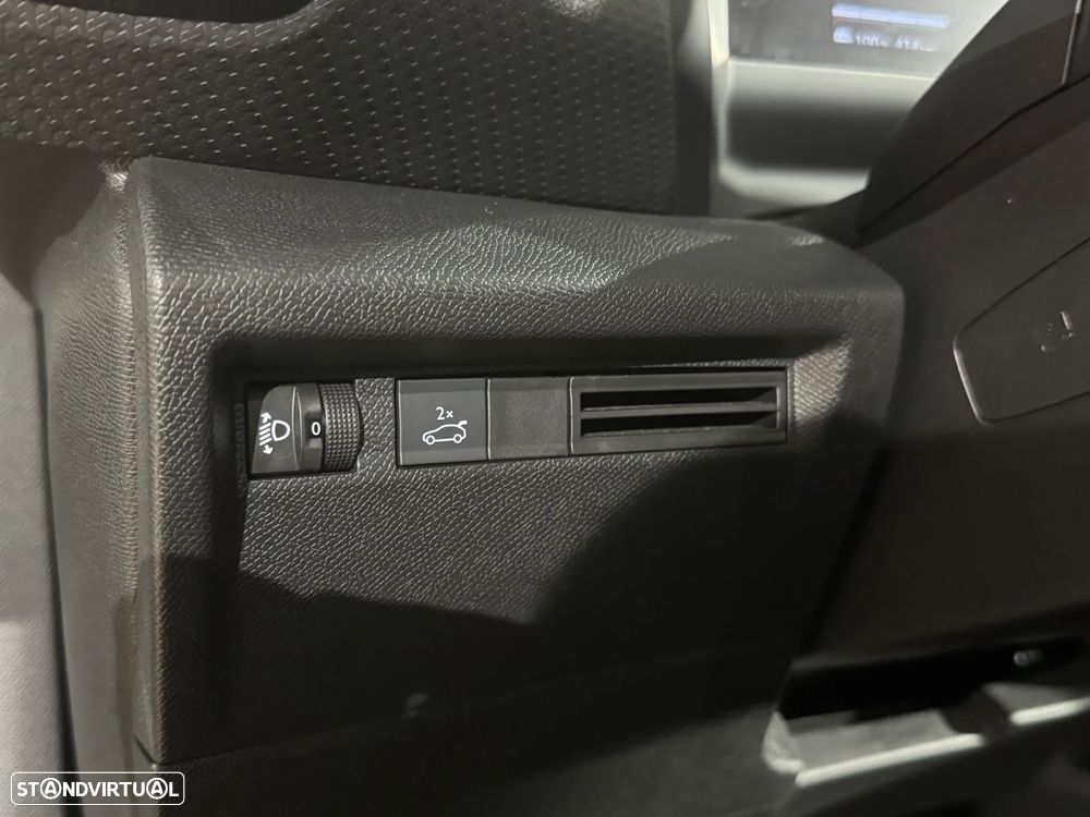Citroën e-C4 X 54 kWh Autonomia Alargada Plus - 23