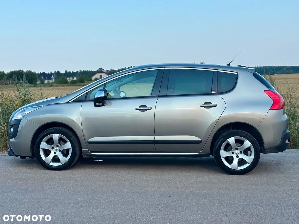 Peugeot 3008 1.6 HDi Premium - 5