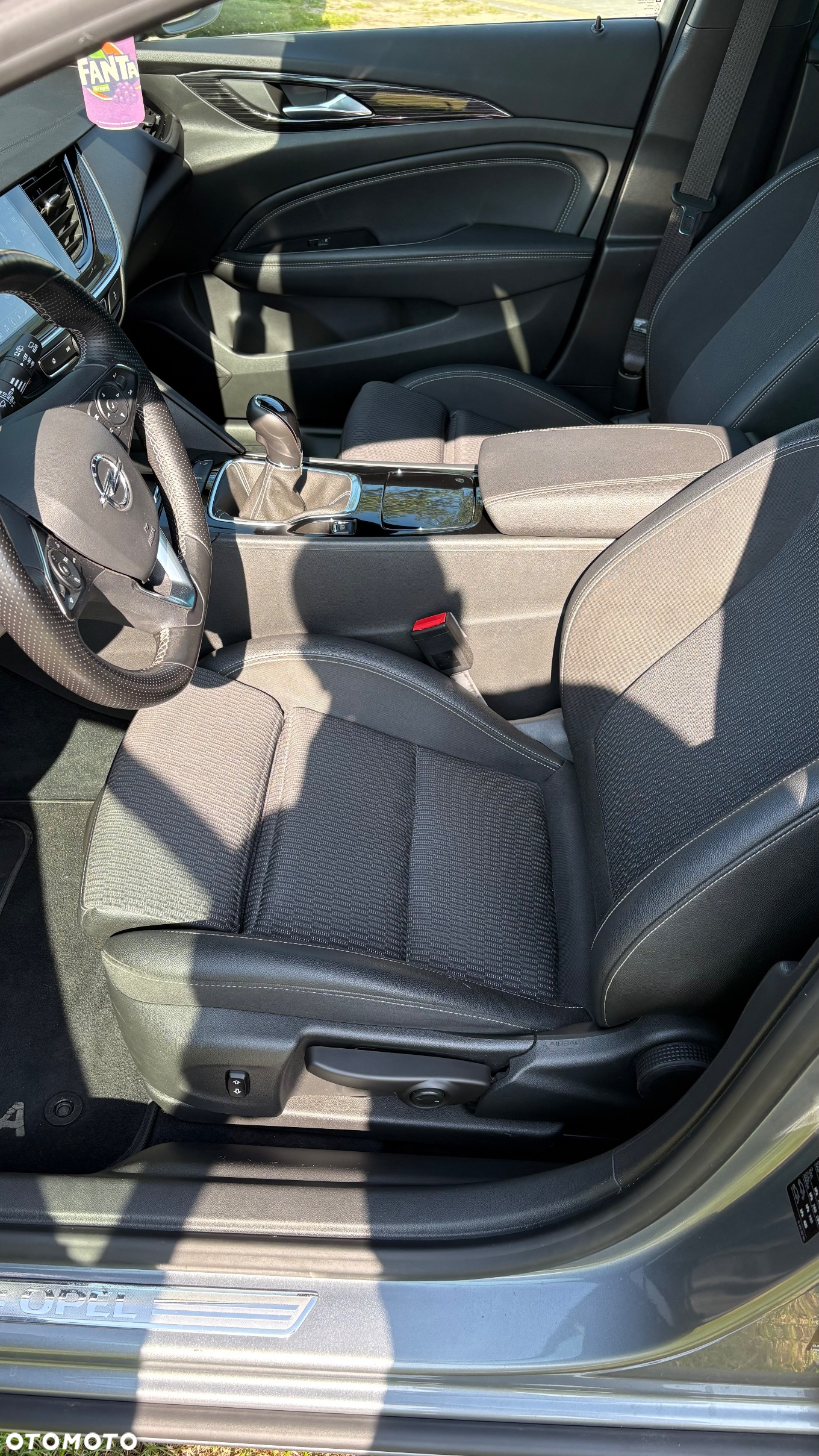 Opel Insignia 2.0 CDTI ecoFLEX Start/Stop Business Edition - 10