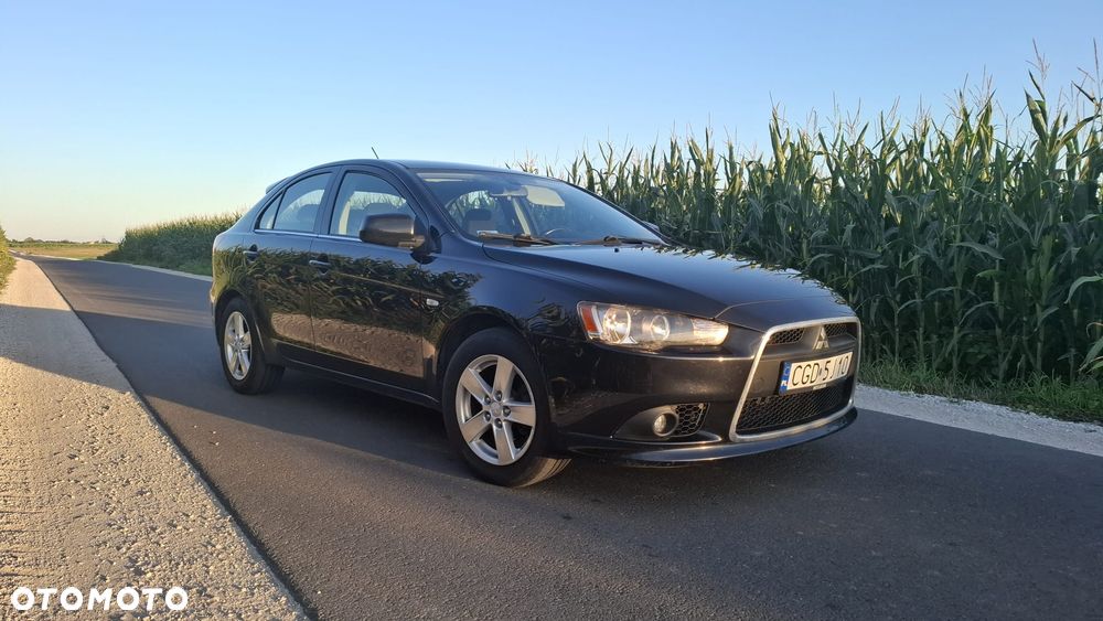 Mitsubishi Lancer 1.8 Invite - 1