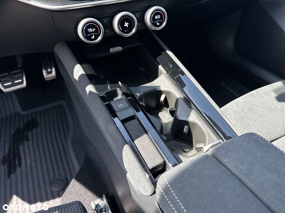 Skoda Superb 1.5 TSI Plug-in Hybrid Sportline DSG - 20