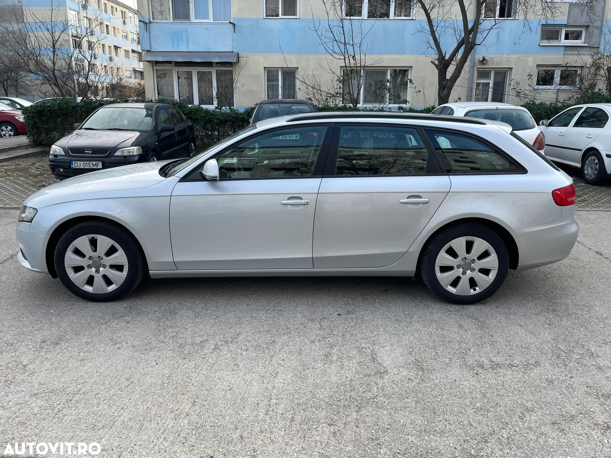 Audi A4 2.0 TDI Avant - 13