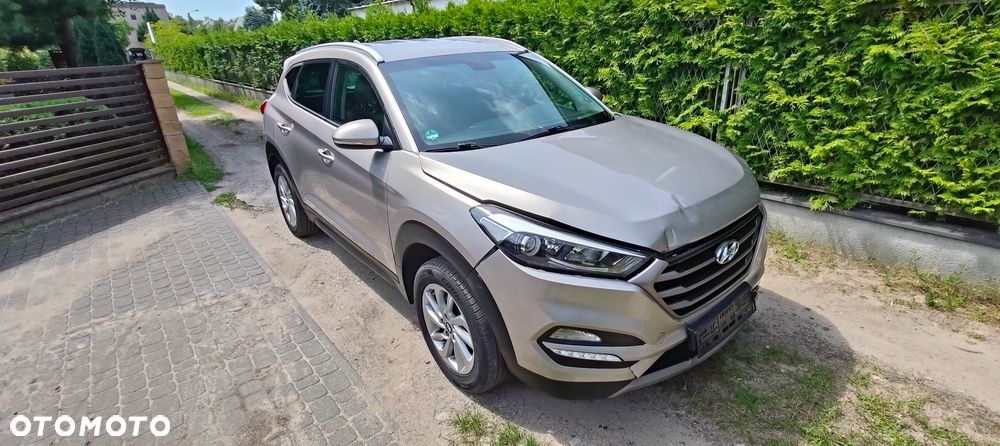 Hyundai Tucson blue 1.7 CRDi 2WD DCT Passion Plus - 32