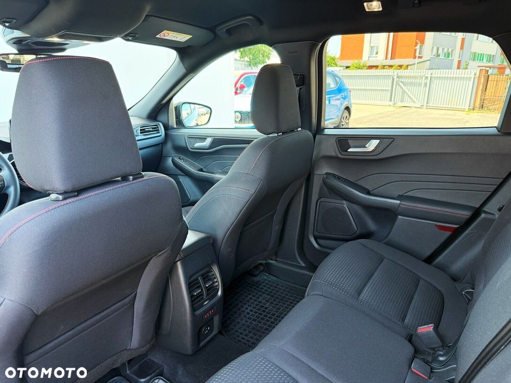 Ford Kuga 2.5 FHEV FWD ST-Line - 25