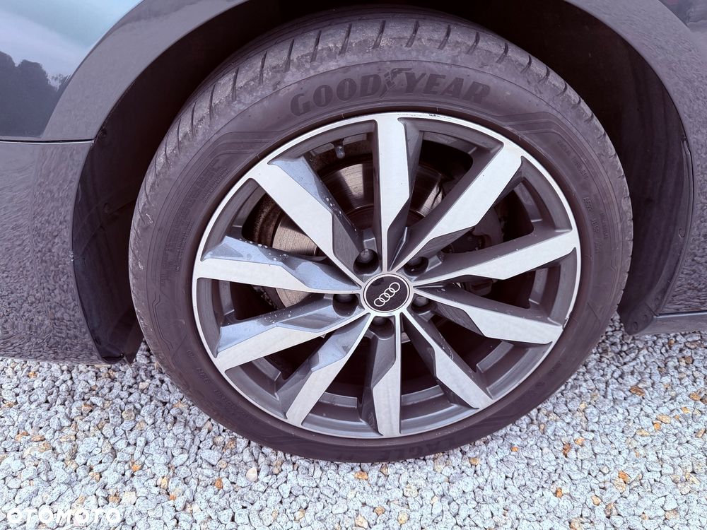 Audi A4 Limousine 35 TFSI mHEV S tronic - 19