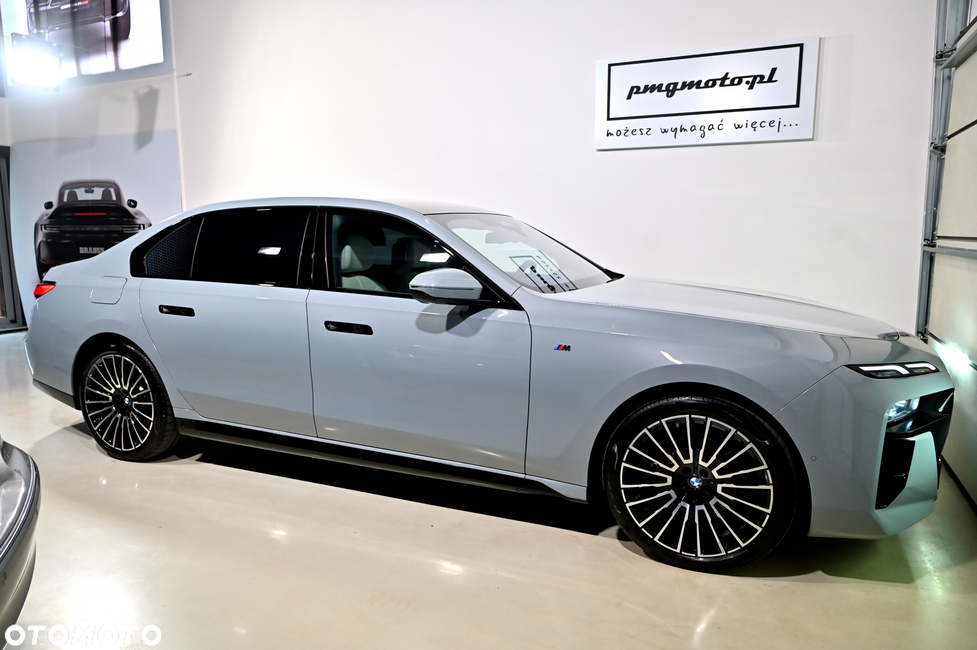 BMW Seria 7 - 37