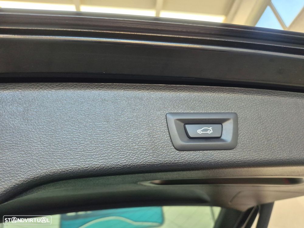BMW X3 20 d xDrive xLine Auto - 32