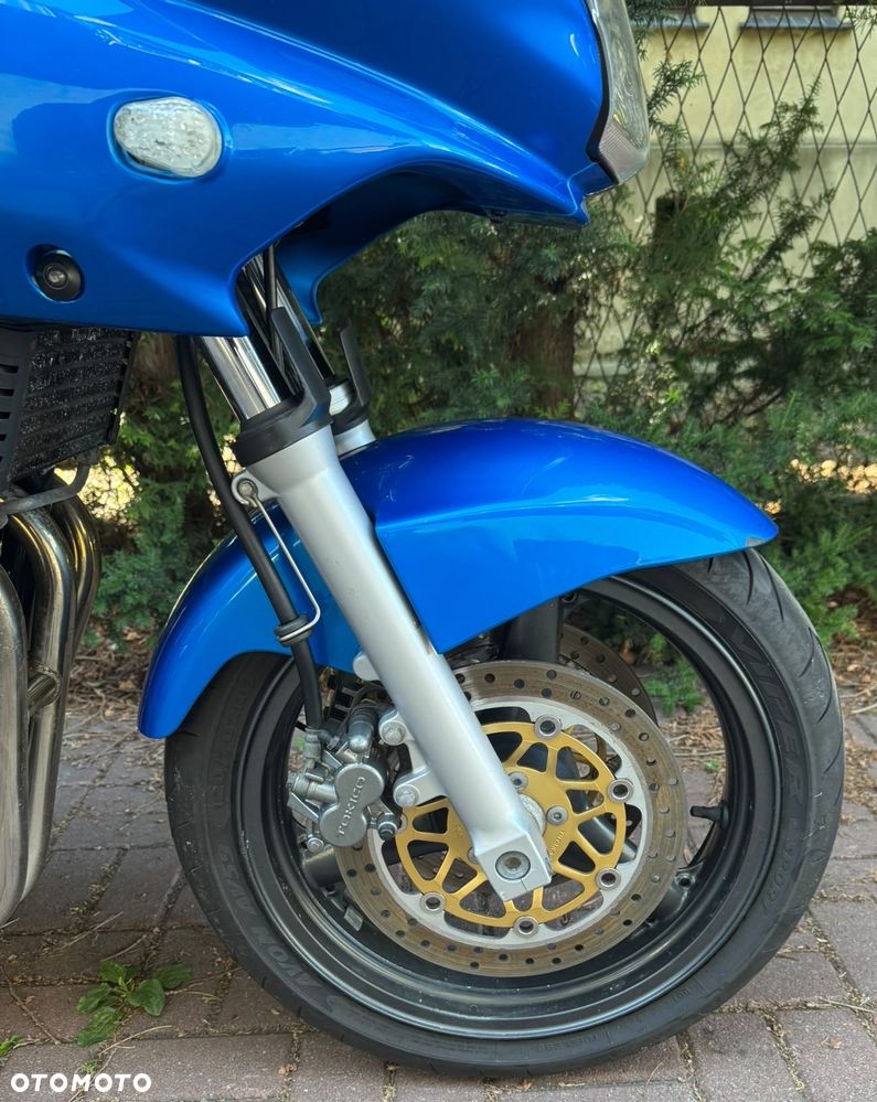 Kawasaki ZR - 14
