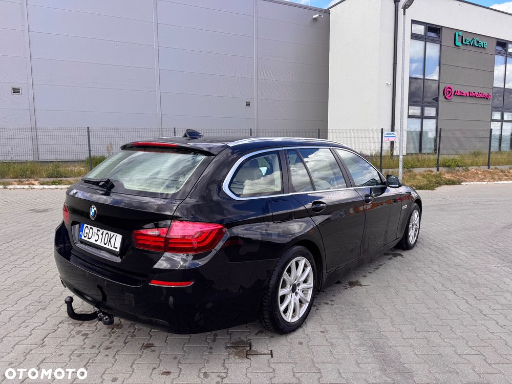 BMW Seria 5 525d xDrive Sport-Aut Luxury Line - 5