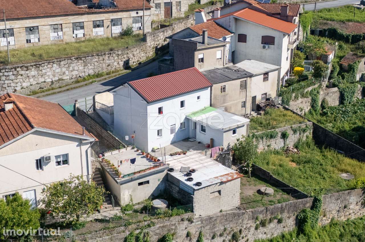 Moradia Individual renovado em Bairro - V. N. Famalicão - Grande imagem: 3/27