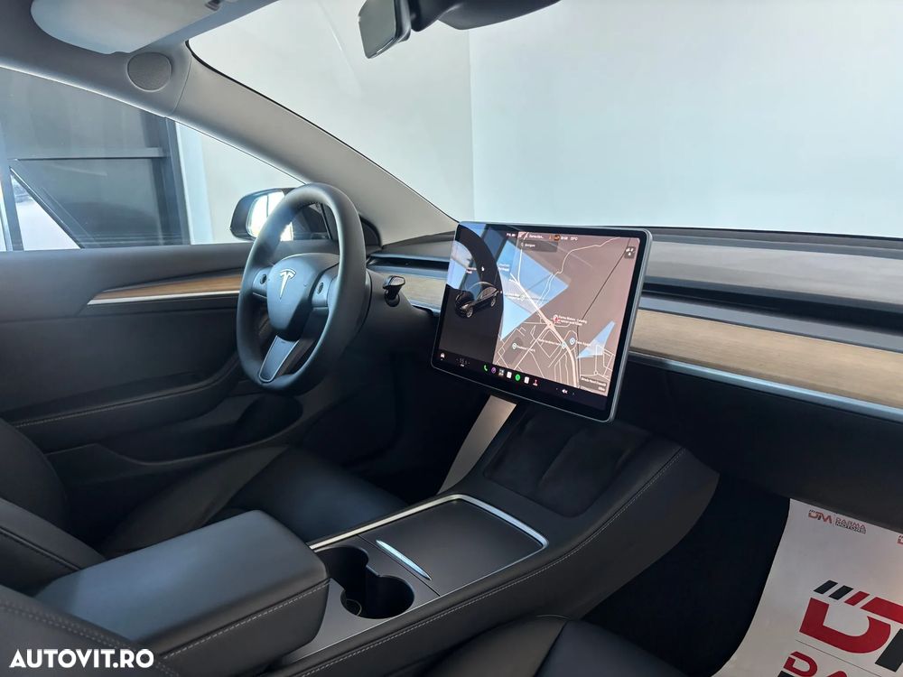 Tesla Model 3 Langstreckenbatterie Allradantrieb Dual Motor - 7