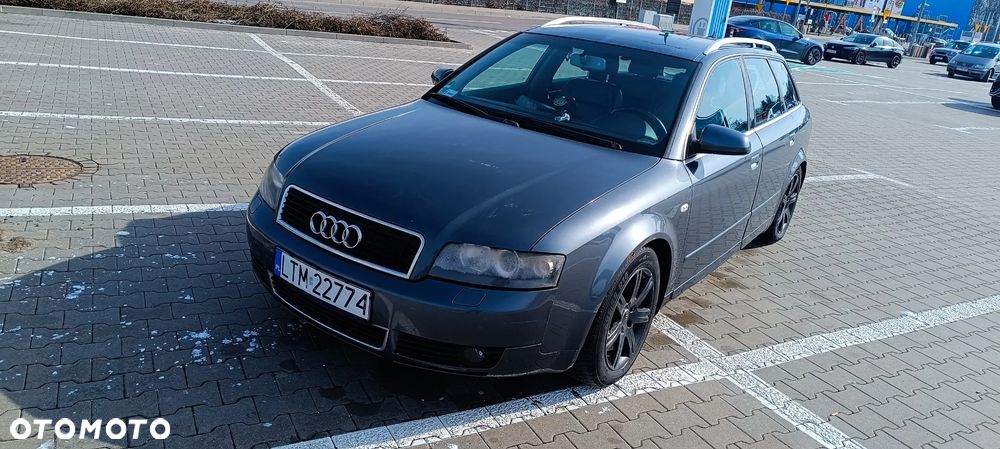 Audi A4 Avant - 8