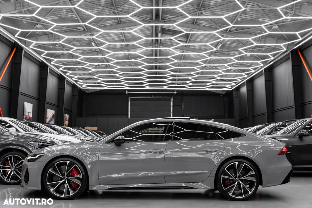 Audi RS7 Sportback 4.0 TFSI quattro Tiptronic - 32