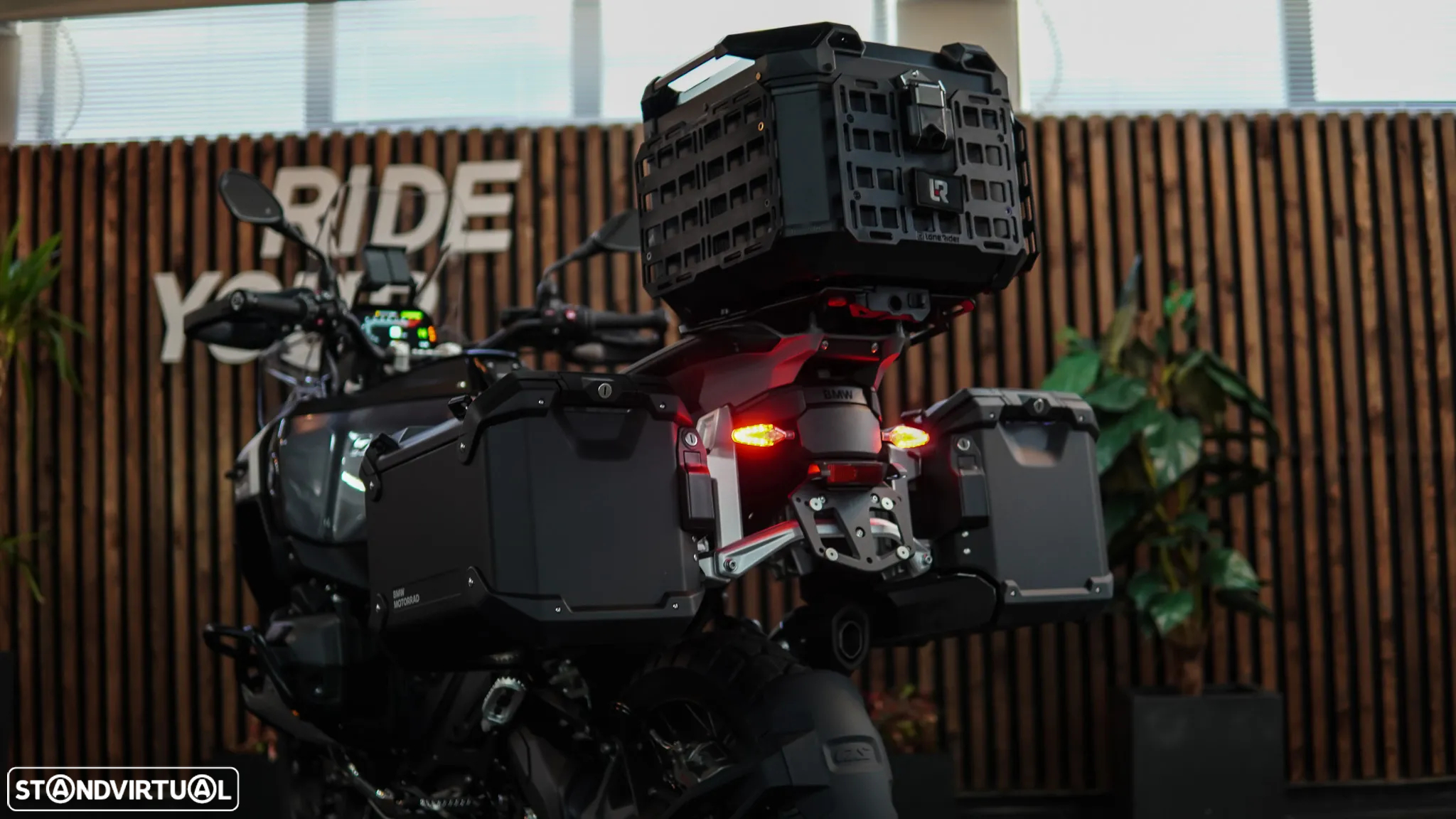 BMW R 1300 GS Adventure ASA TRIPLE BLACK - 32