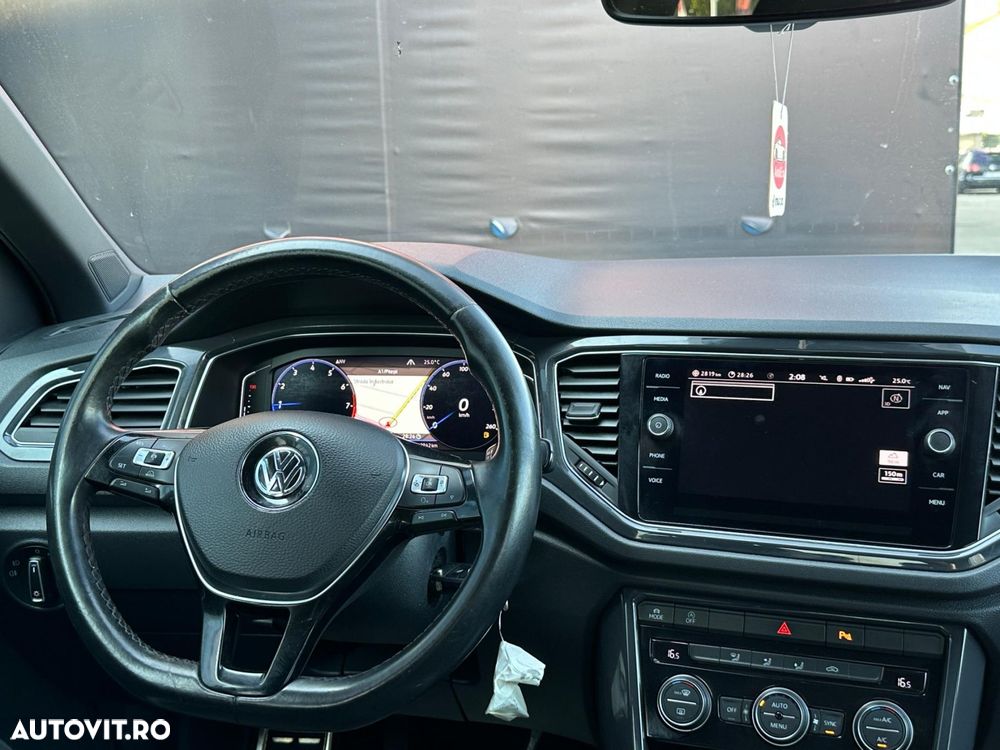Volkswagen T-Roc - 7
