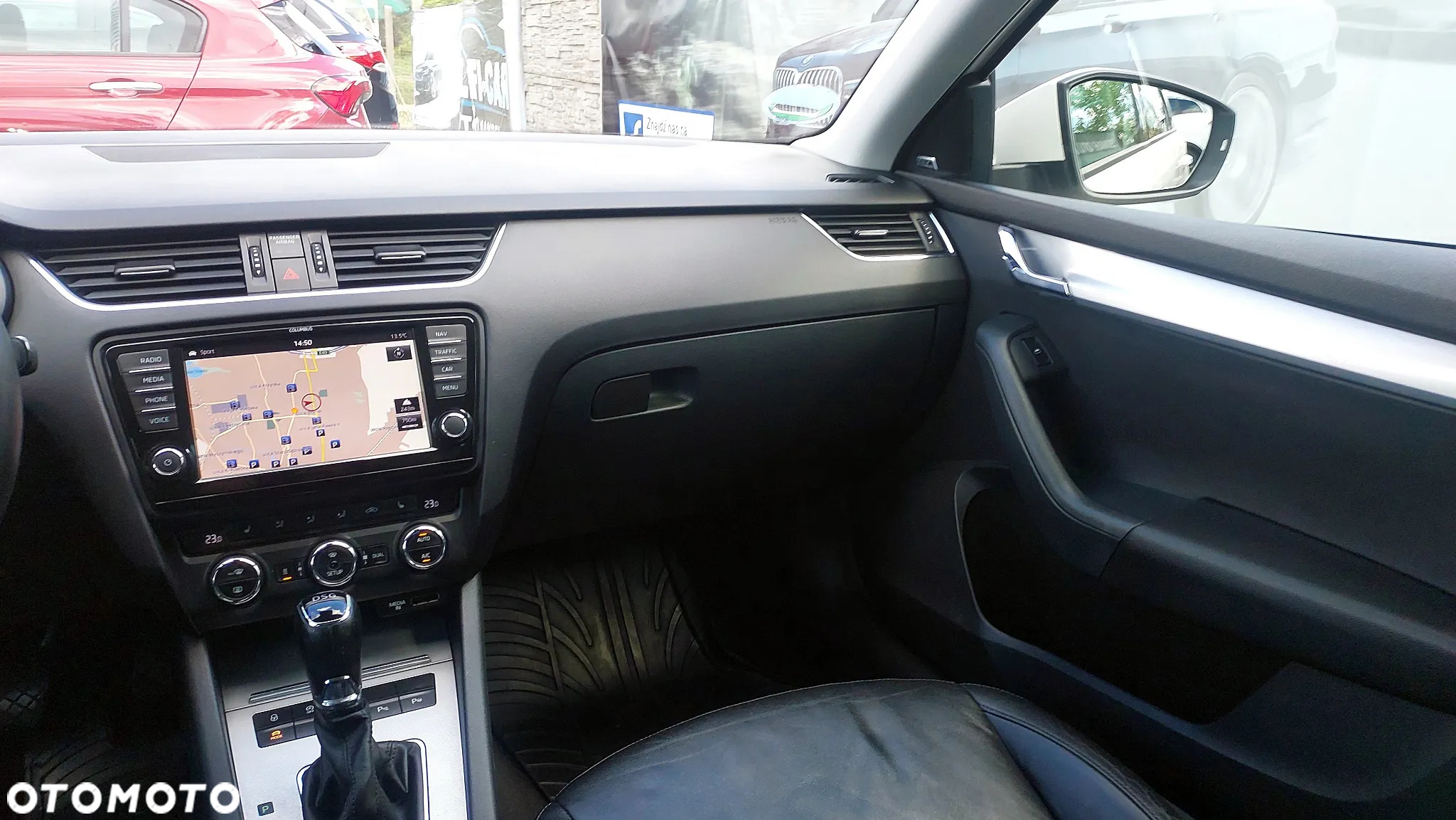 Skoda Octavia 2.0 TDI (Green tec) DSG Style - 9
