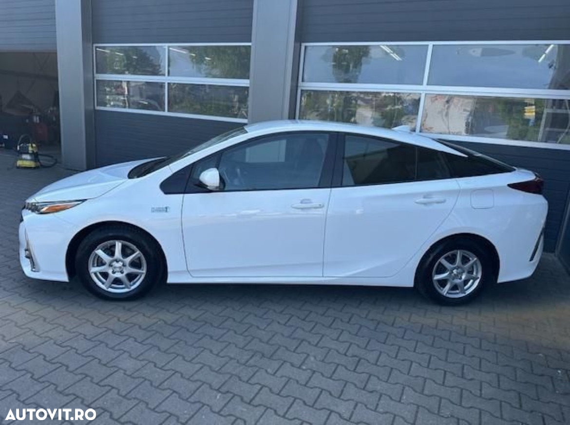 Toyota Prius Plug-in Hybrid Comfort - 3