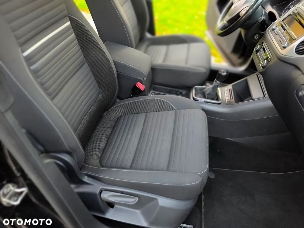 Volkswagen Tiguan 2.0 TDI DPF 4Motion BlueMotion Technology Cup Track & Style - 29