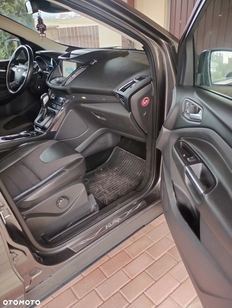 Ford Kuga 2.0 TDCi 4WD Titanium Plus - 23