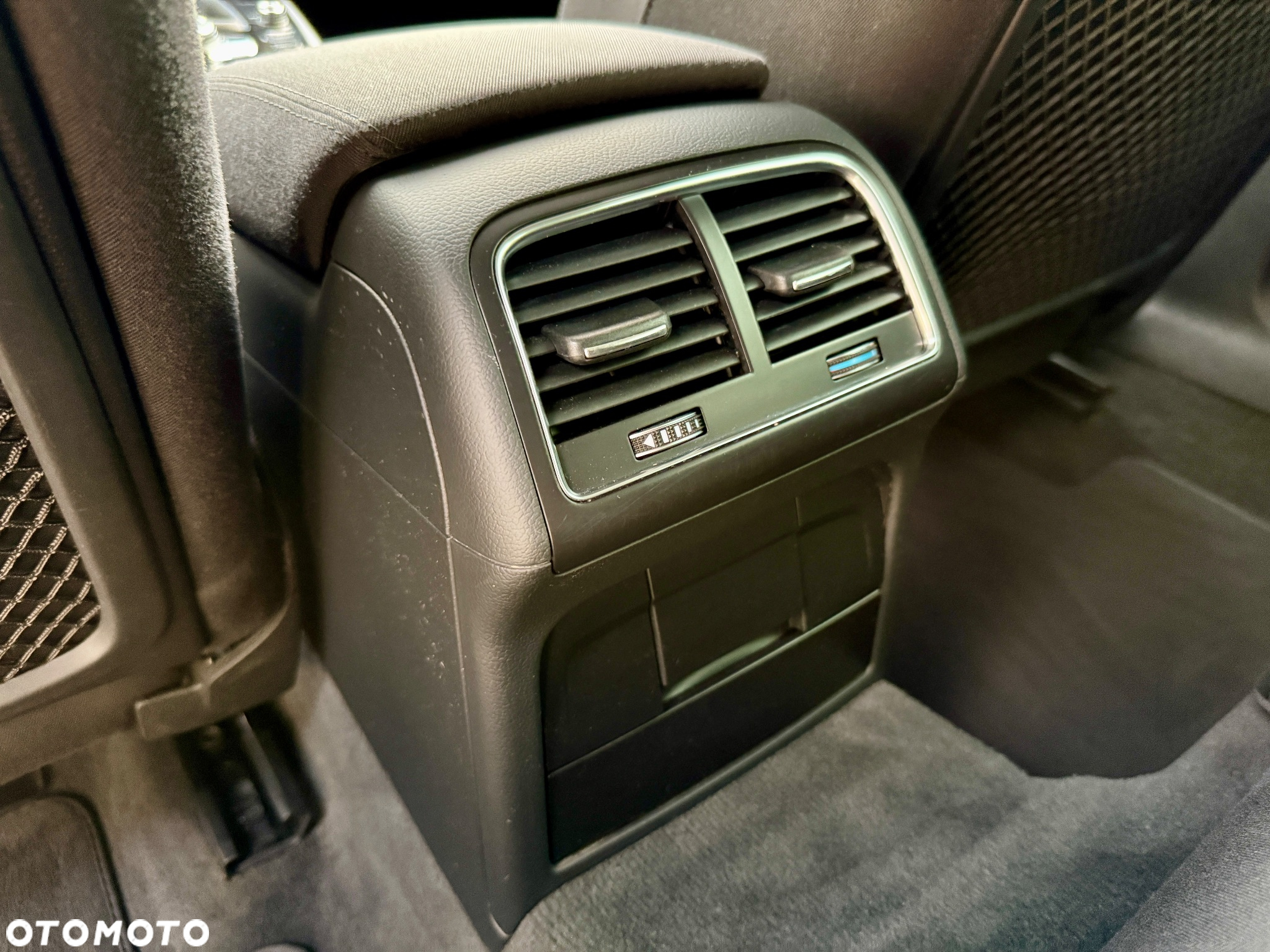Audi A4 Avant 2.0 TDI - 37