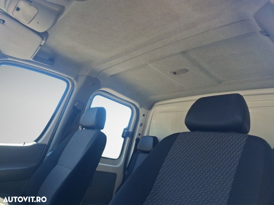 Volkswagen Crafter - 17