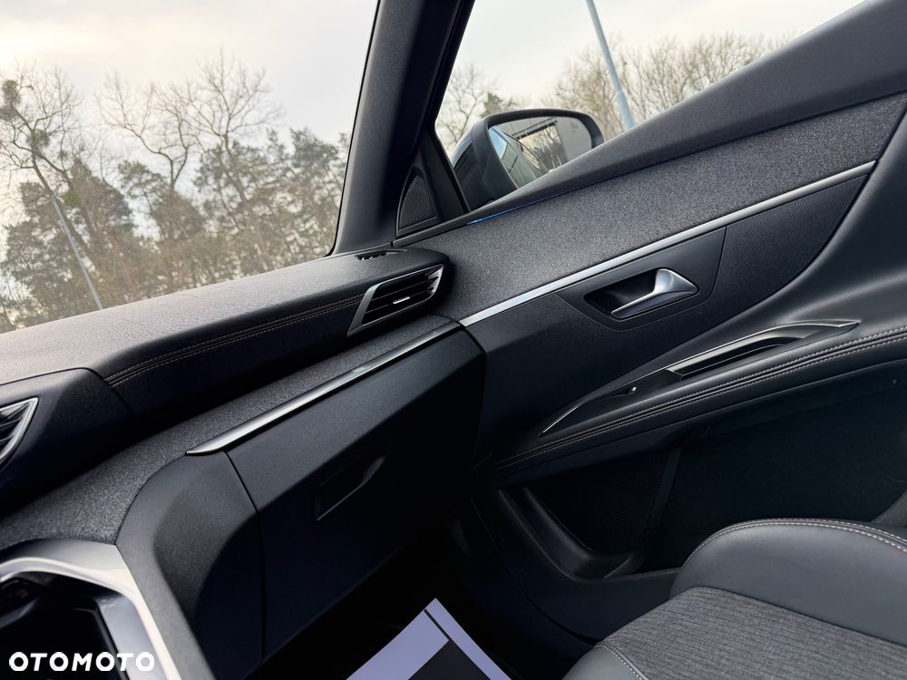 Peugeot 5008 1.5 BlueHDi GT S&S - 33