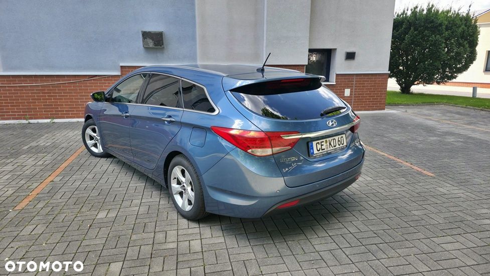 Hyundai i40 2.0 Premium - 10