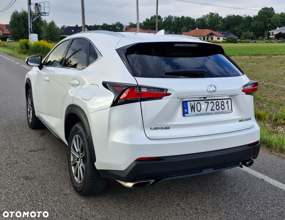 Lexus NX - 4