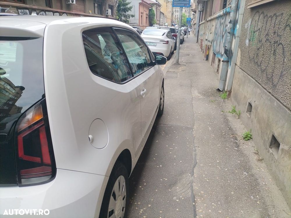 Volkswagen up! - 6
