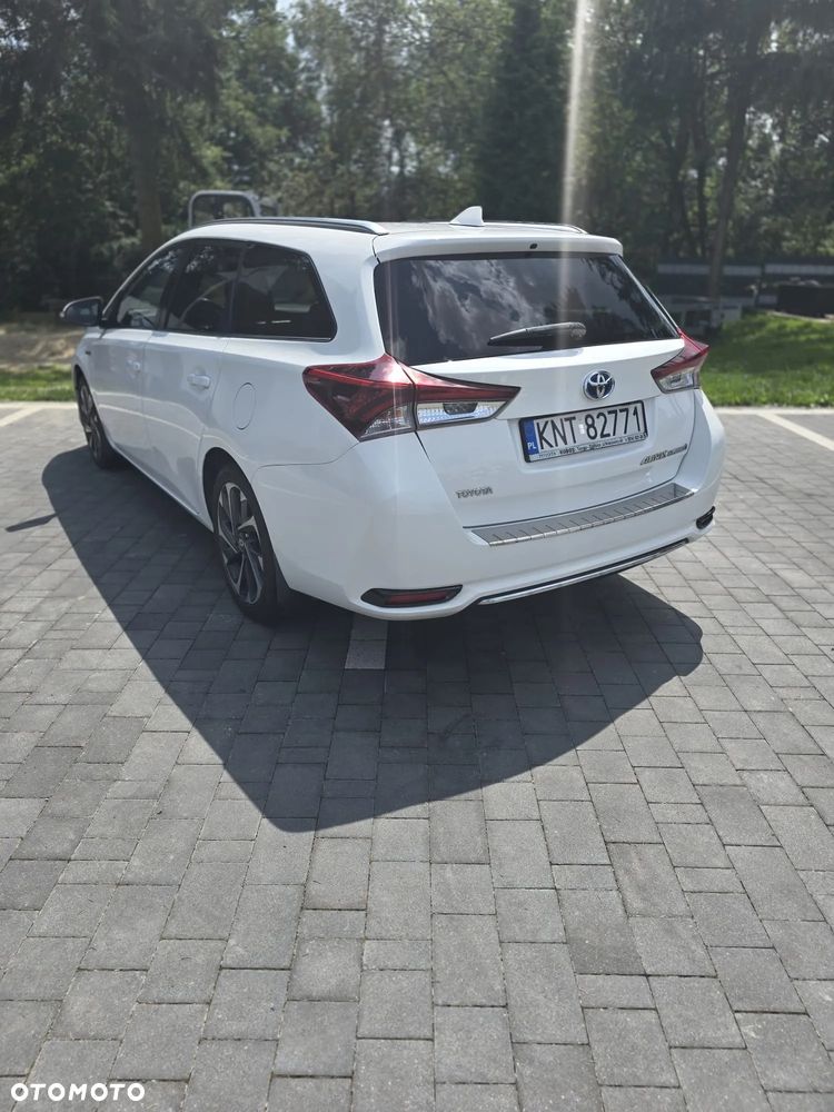 Toyota Auris 1.8 HSD Luna - 5