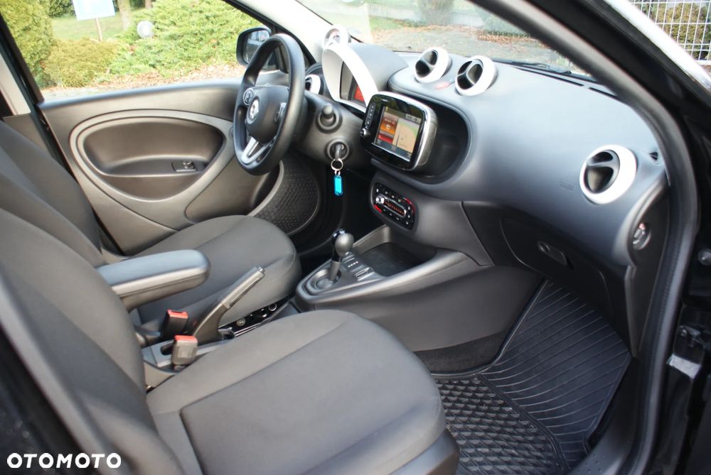 Smart Forfour eQ - 17