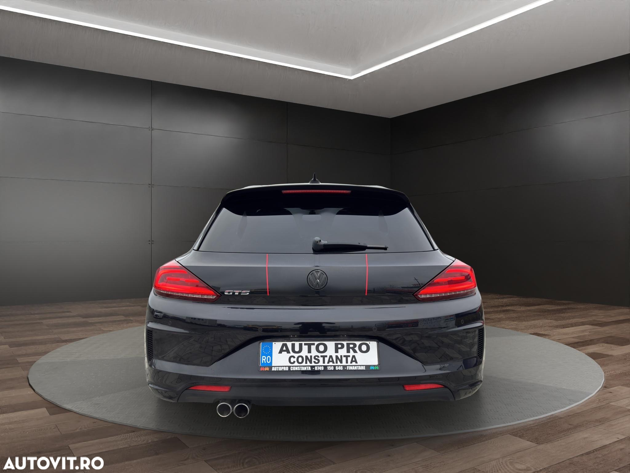 Volkswagen Scirocco 2.0 GTS (BlueMotion Technology) DSG - 15