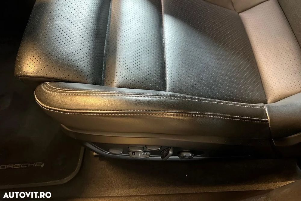 Porsche Taycan 4S Sport Performancebatterie Plus - 11