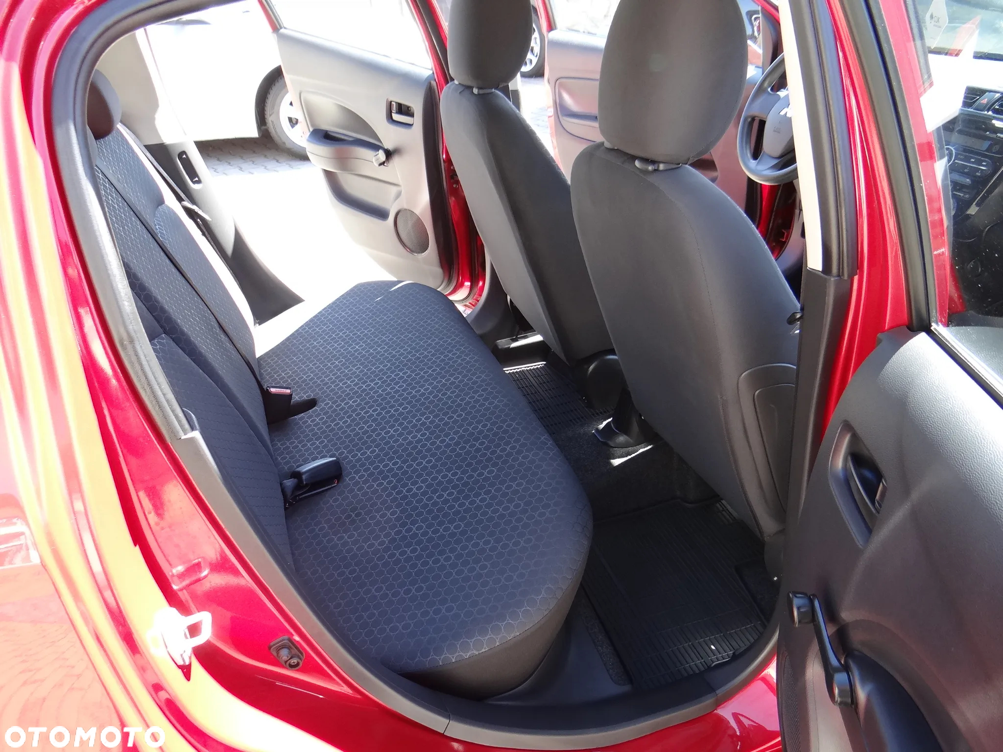 Mitsubishi Space Star 1.0 Clear Tec Plus - 23
