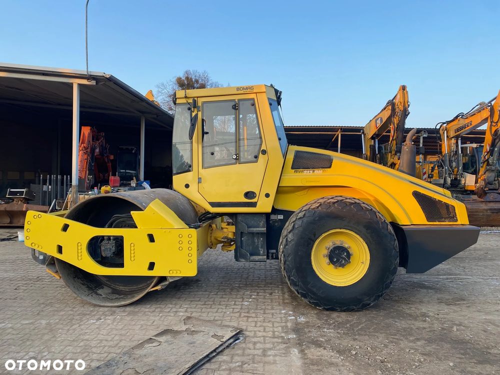 Bomag BW213DH-4, 2012 ROK, 5500 MTH, Z NIEMIEC, SUPER STAN - 9