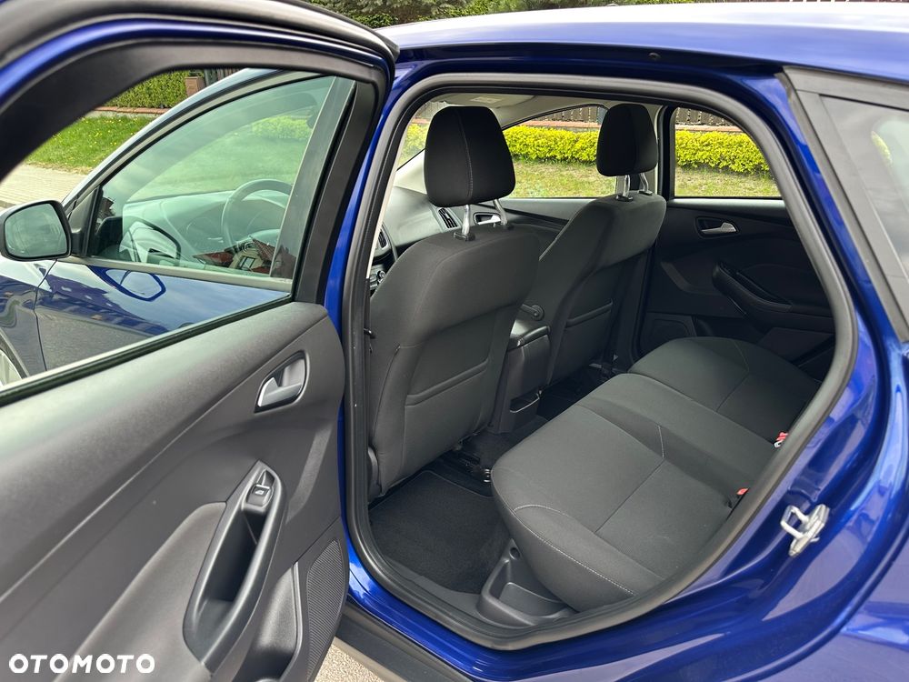 Ford Focus 1.0 EcoBoost Titanium - 10