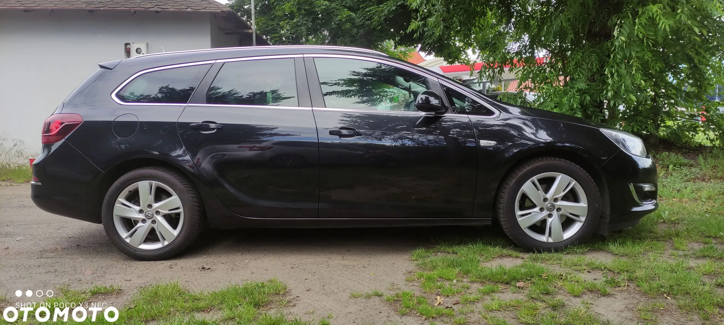 Opel Astra 2.0 CDTI Exklusiv - 8