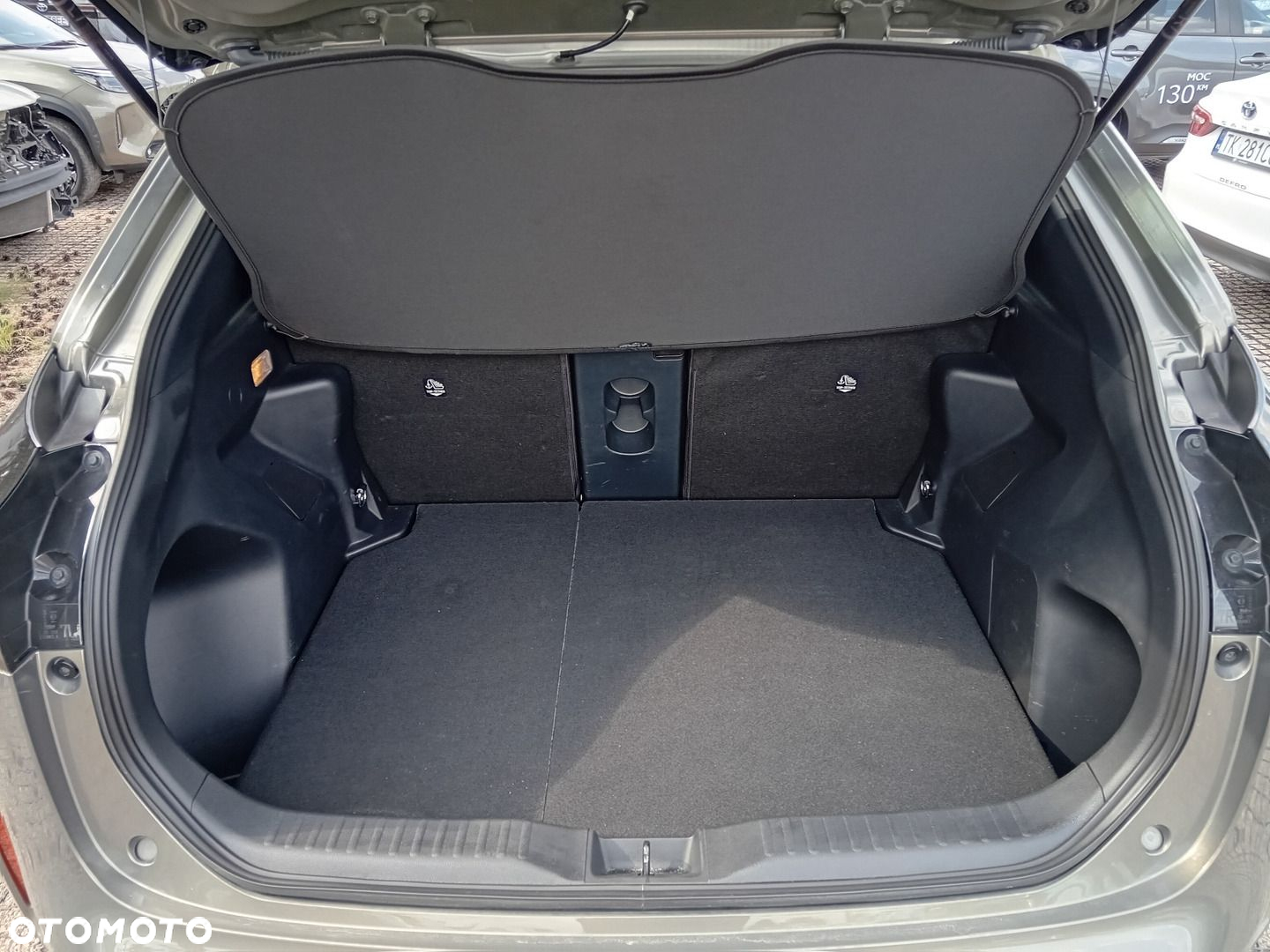 Toyota Yaris Cross Hybrid 1.5 Style - 30