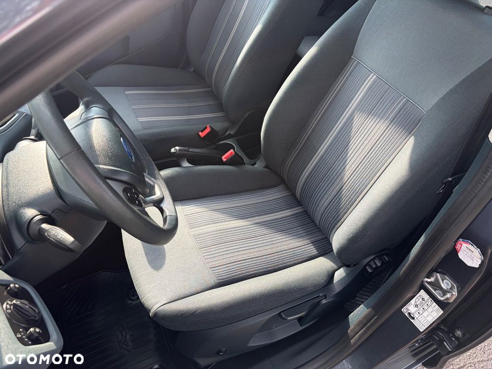 Ford Fiesta 1.4 Titanium - 30