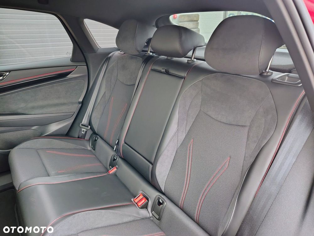 Volkswagen ID.7 - 25
