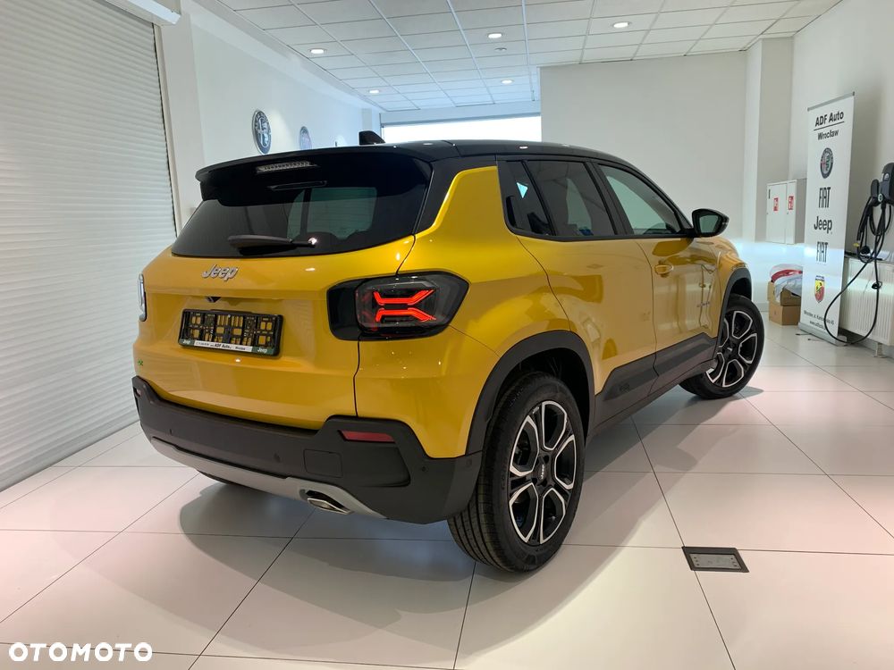 Jeep Avenger 1.2 T3 mHEV Summit FWD eDCT6 - 5