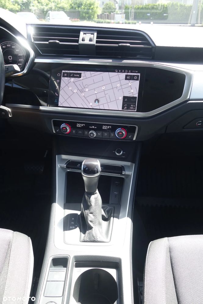 Audi Q3 35 TFSI S tronic - 11